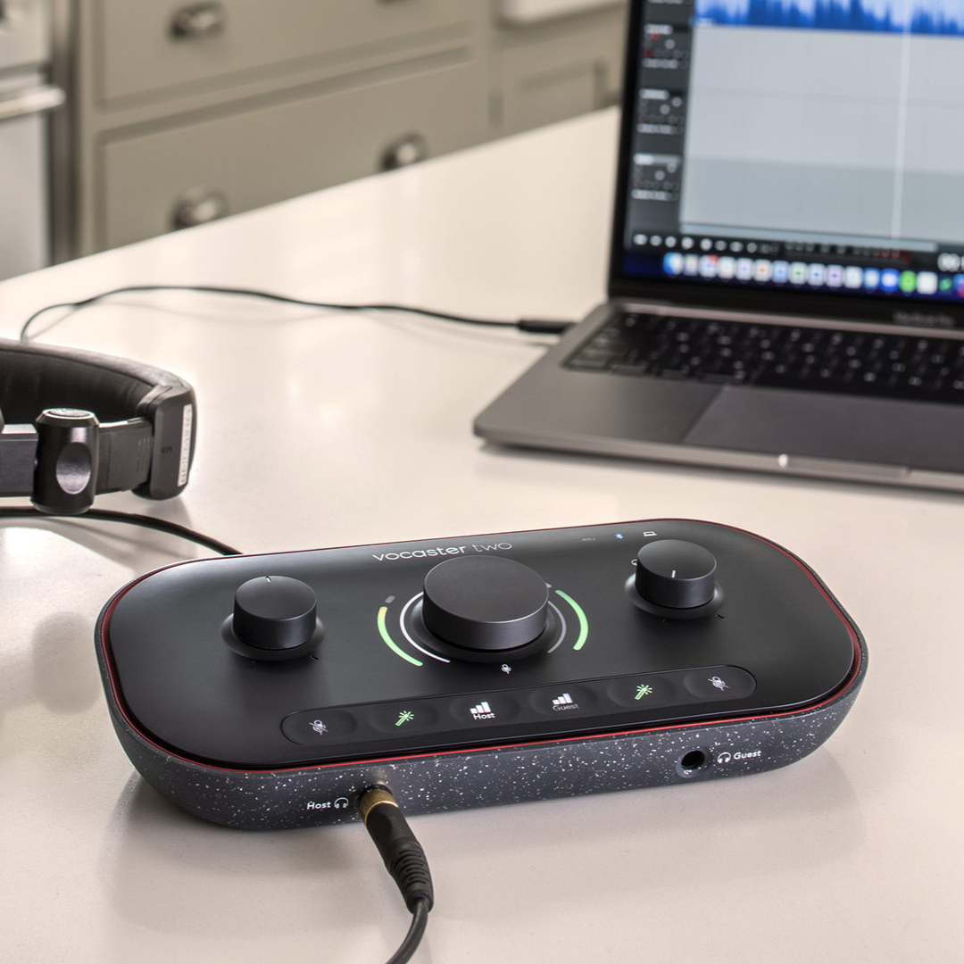 Focusrite Vocaster Two