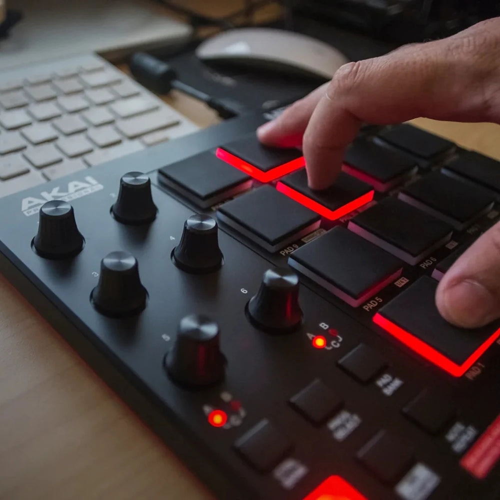 AKAI MPD218