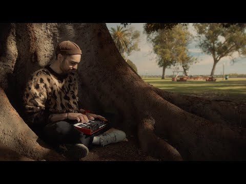 AKAI MPK mini play